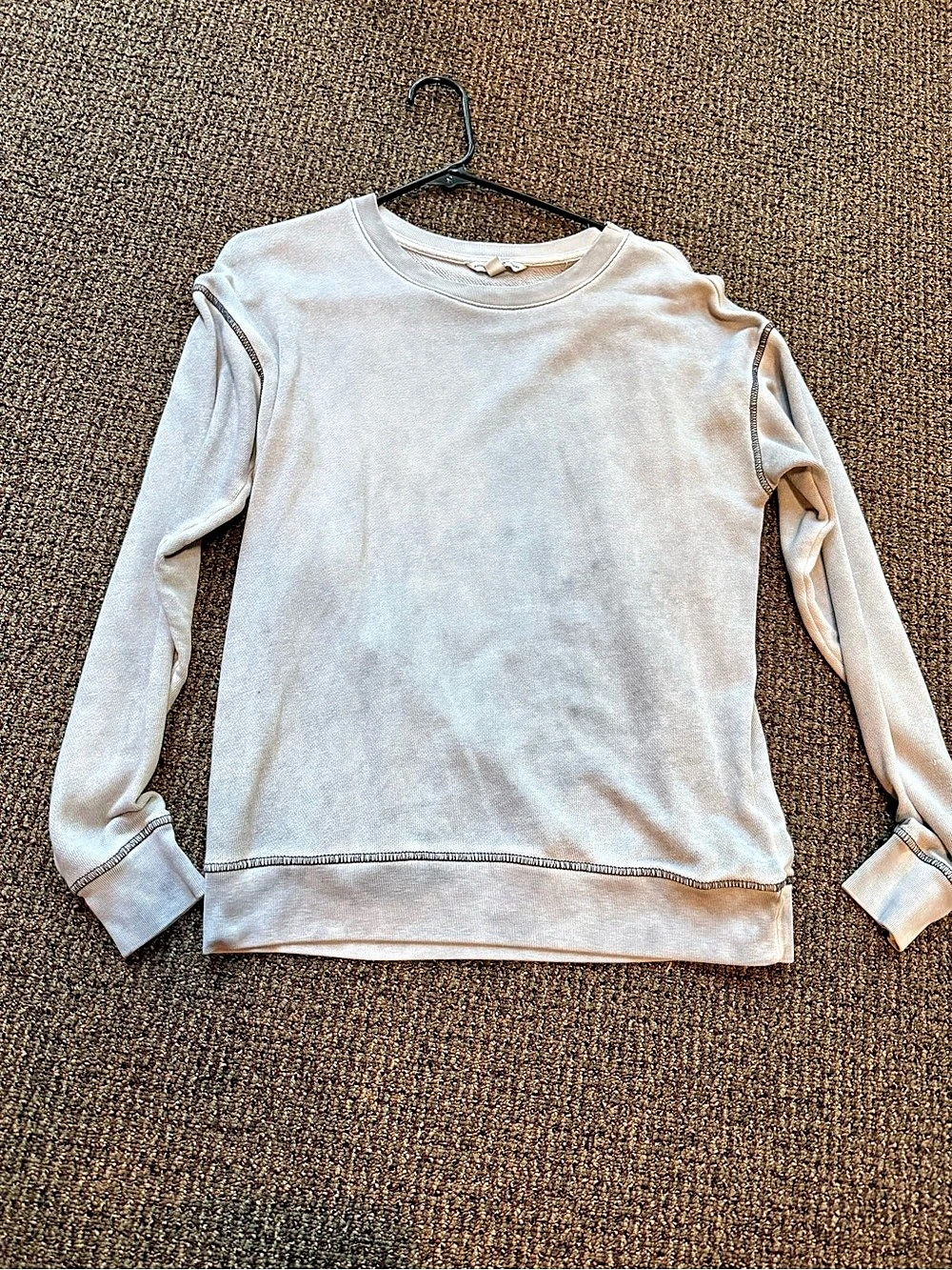American Eagle Outfitters Long Sleeve Sweatshirt in White Size XS